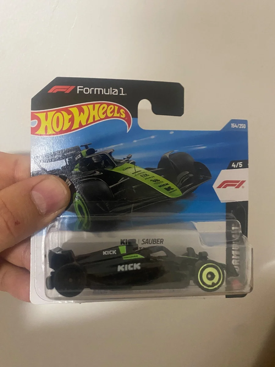 Hot Wheels F1 Kick sauber 1:64