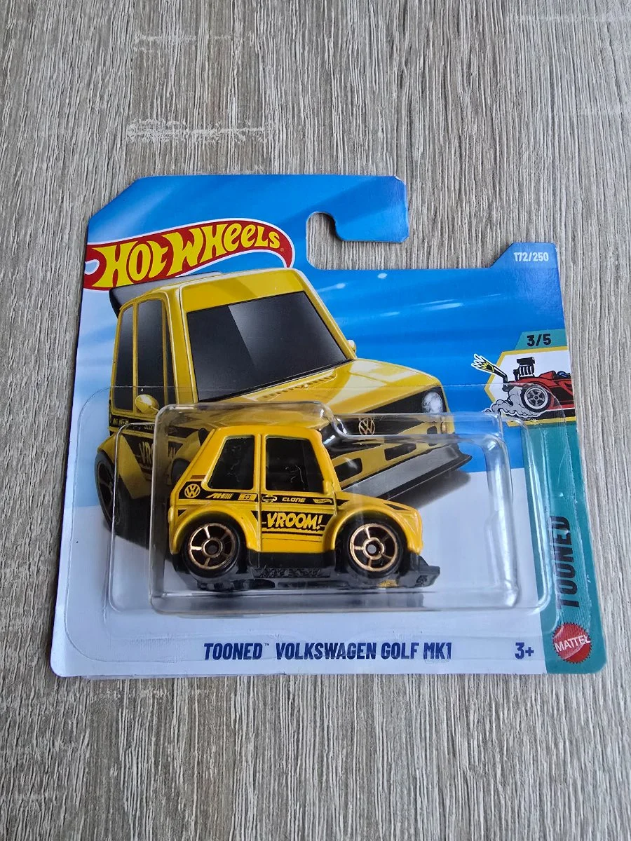 Hot Wheels TOONED VOLKSWAGEN GOLF MK1 1:64