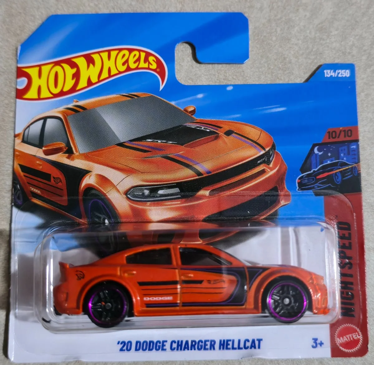 Hot Wheels '20 Dodge Charger Hellcat 1:64