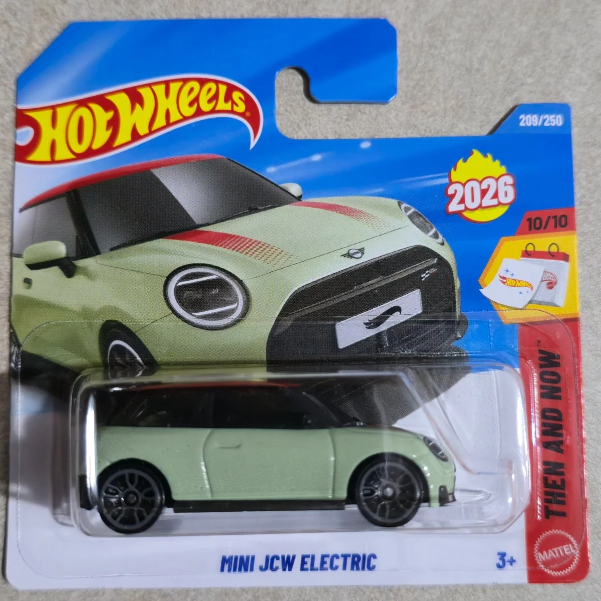 Hot Wheels Mini JCW Electric 1:64