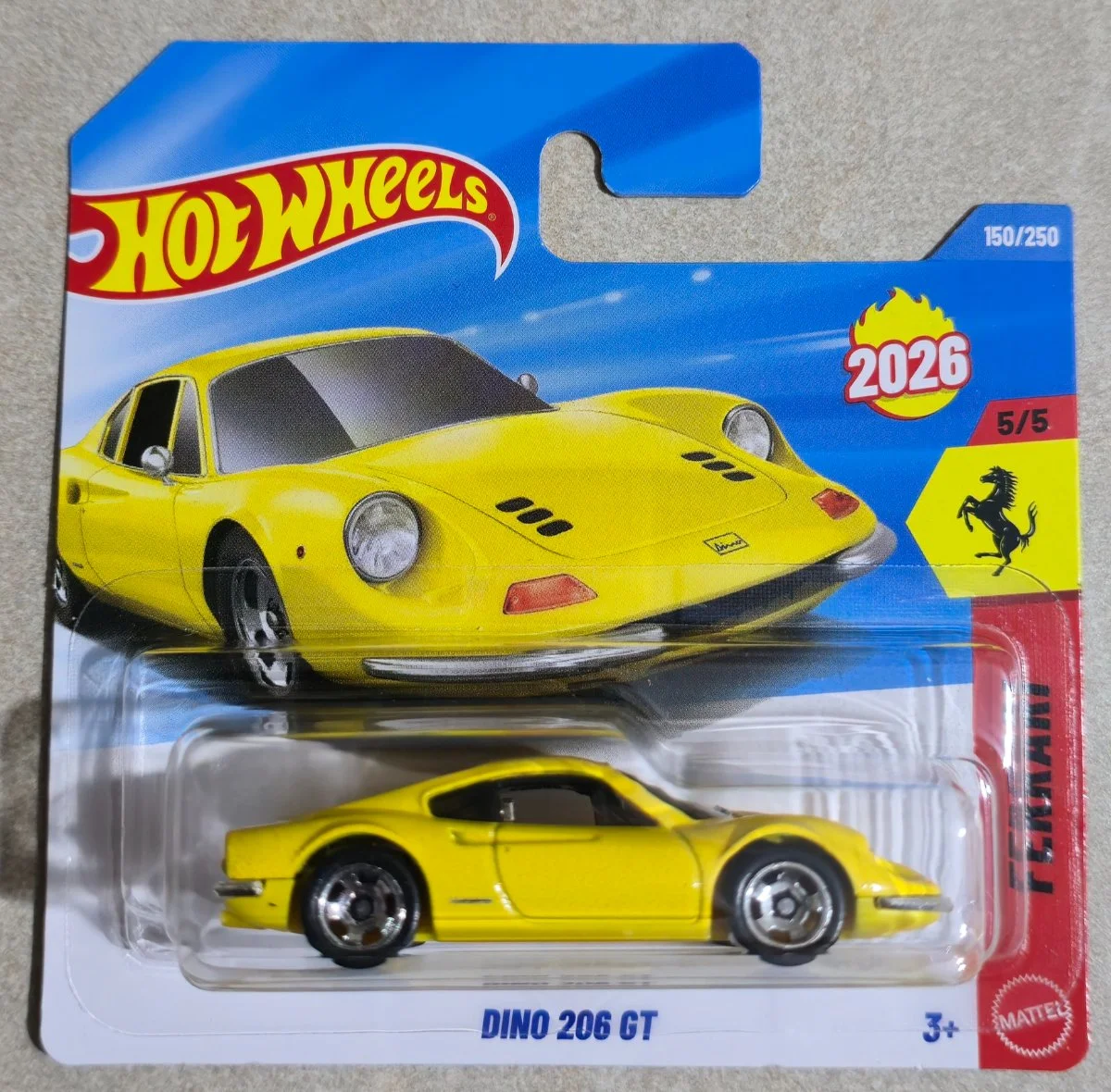 Hot Wheels Dino 206 GT 1:64