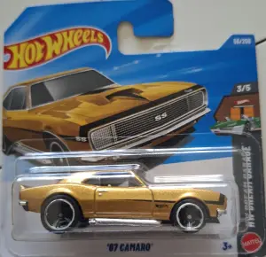 Hot Wheels '67 Camaro