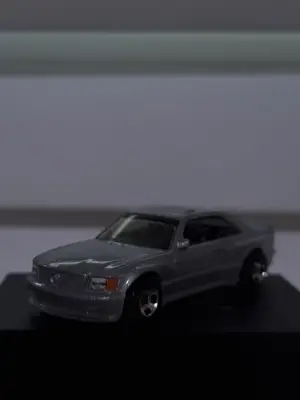 Hot Wheels Mercedes 560SEC AMG