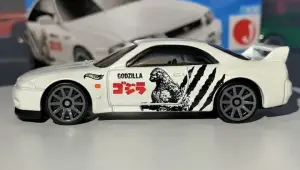 Hot Wheels Nissan Skyline GT-R R33 Godzzila