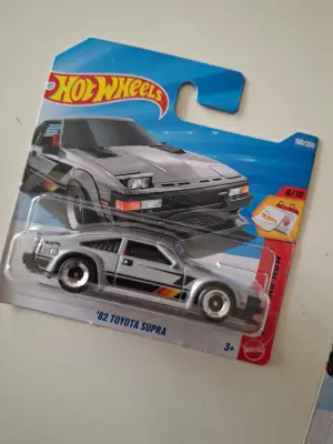 Hot Wheels '82 Toyota supra
