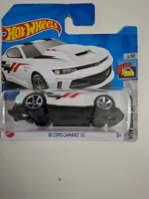 Hot Wheels '18 Copo Camaro SS
