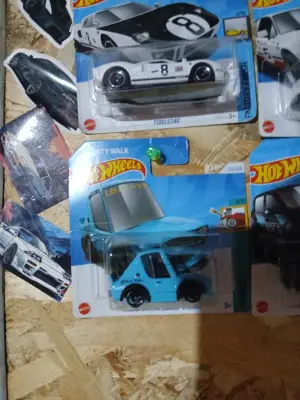 AutoArt Nissan skyline 2000gt-r lbwk