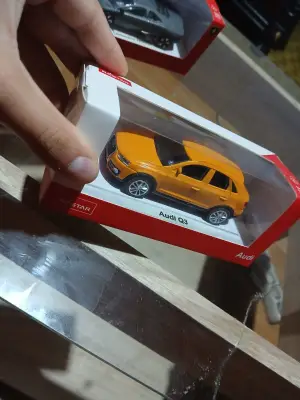 AutoArt Audi Q3