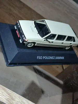AutoArt Fso polonez jamnik