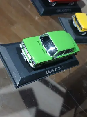 AutoArt Lada 2106