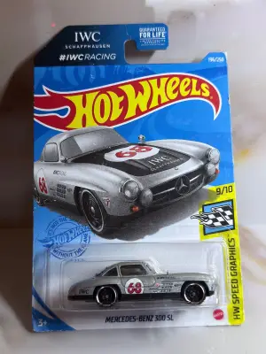 Hot Wheels MERCEDES-BENZ 300 SL