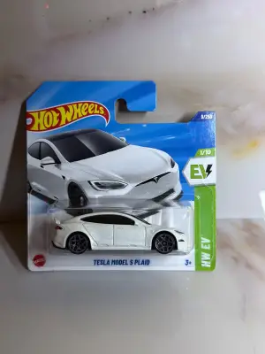 Hot Wheels TESLA MODEL S PLAID