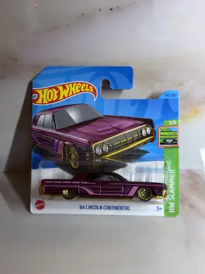 Hot Wheels ‘64 LINCOLN CONTINENTAL