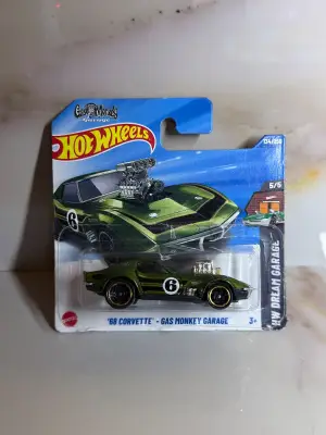 Hot Wheels ‘68 CORVETTE - GAS MONKEY GARAGE