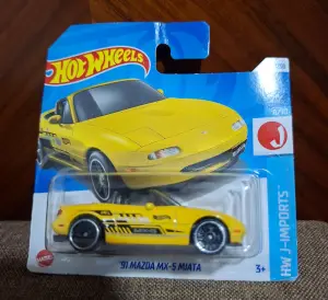 Hot Wheels '91 Mazda MX5 Miata