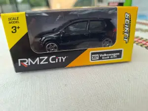RMZ City Volkswagen GOLF GTI