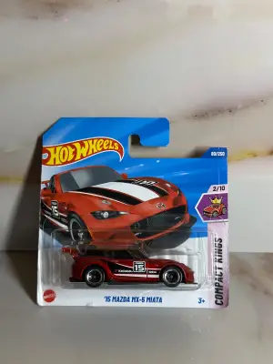 Hot Wheels ‘15 MAZDA MX-5 MIATA