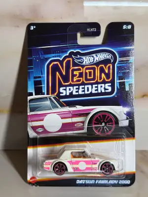 Hot Wheels DATSUN FAIRLADY 2000