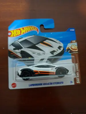 Hot Wheels Lamborghini Huracan Sterarto