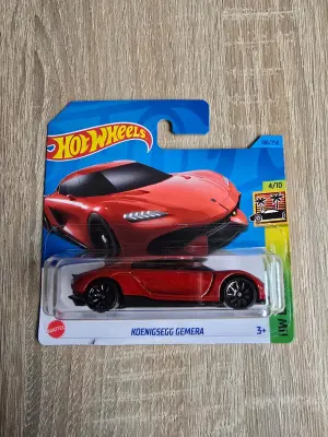 AutoArt KOENIGSEGG GEMERA 1:64 - minigaraza.com