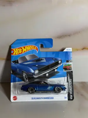Hot Wheels ‘70 PLAYMOUTH BARRACUDA