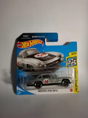 Hot Wheels MERCEDES-BENZ 300SL 1:64 - minigaraza.com
