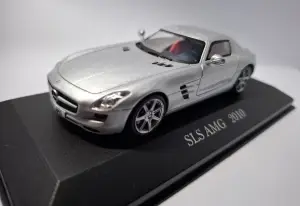 Deagostini MERCEDES-BENZ SLS AMG 1:43 - minigaraza.com