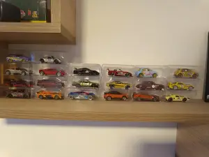 Hot Wheels Otvoreni mainlinovi