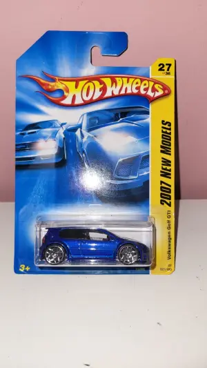 Hot Wheels Volkswagen golf gti 1:64 - Minigaraža