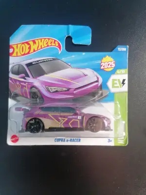 Aktuelni izazov - Cupra e-Racer - Minigaraža