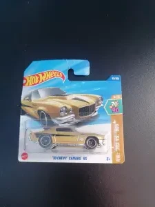 AutoArt '70 Chevy Camaro RS