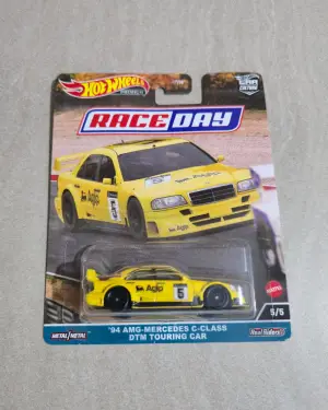 Hot Wheels '94 AMG-Mercedes C-Class DTM Touring Car
