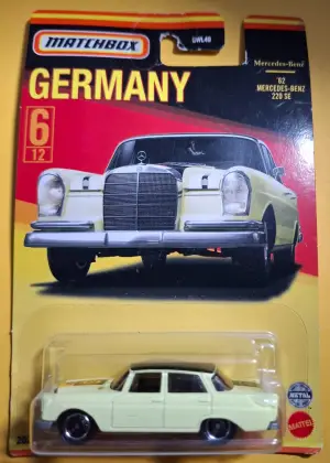 Matchbox MERCEDES-BENZ 220SE