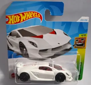 Hot Wheels LAMBORGHINI SESTO ELEMENTO