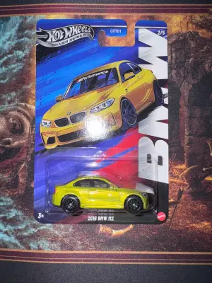 Hot Wheels 2016 bmw M2 1:64 - Minigaraža