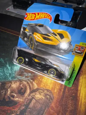 Hot Wheels bugatti bolide