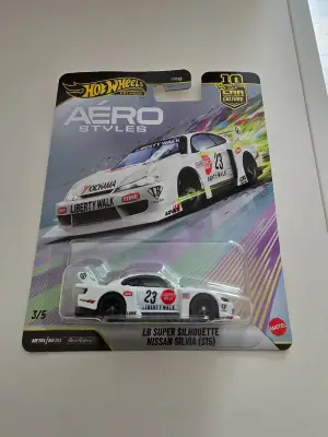 Hot Wheels LB SUPER SILHOUETTE NISSAN SILVIA (S15)