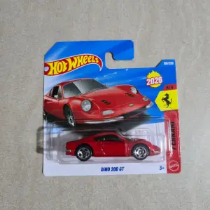 Hot Wheels Dino 206 GT