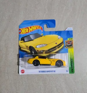 Hot Wheels '92 Dodge Viper RT/10