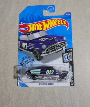 Hot Wheels '52 Hudson Hornet 1:64 - Minigaraža