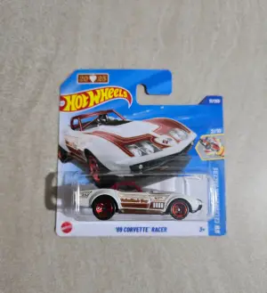Hot Wheels '69 Corvette Racer