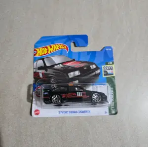 Hot Wheels '87 Ford Sierra Cosworth