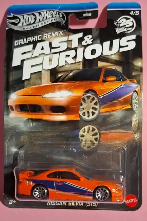 Hot Wheels NISSAN SILVIA (S15)
