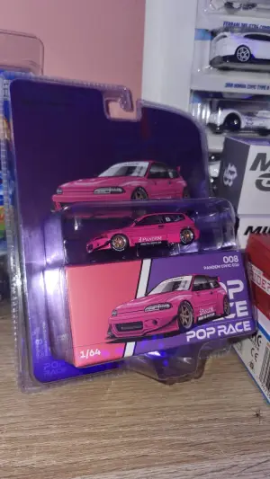 Pop Race Honda civic 1:64 - Minigaraža