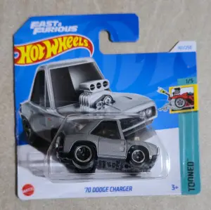 Hot Wheels '70 Dodge Charger 