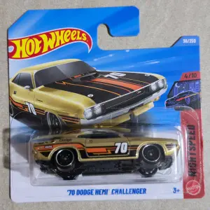 Hot Wheels '70 Dodge Hemi Challenger 1:64 - Minigaraža