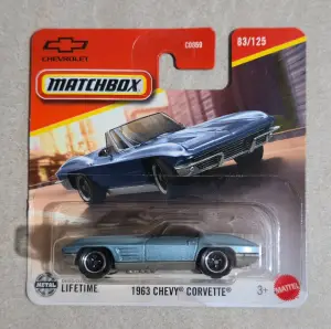 Matchbox 1963 Chevy Corvette 1:64 - Minigaraža