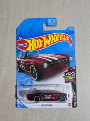 Hot Wheels Triumph TR6