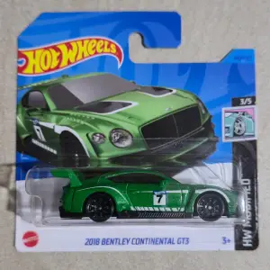 Hot Wheels 2018 Bentley Continental GT3  1:64 - Minigaraža