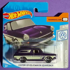Hot Wheels CUSTOM '69 VOLKSWAGEN SQUAREBACK